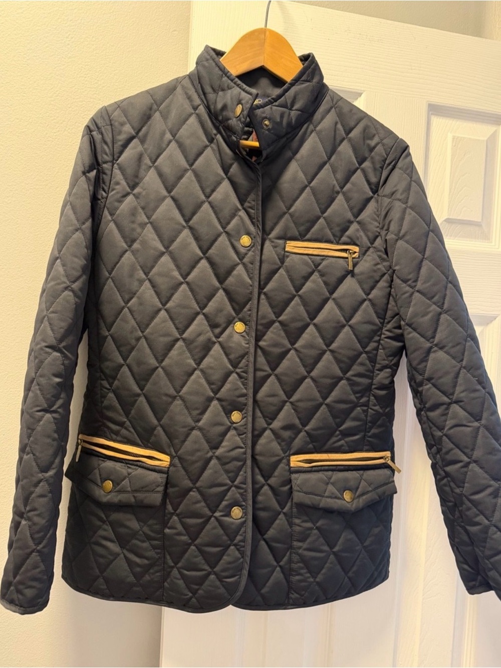 Brooks Brothers Quilted Women's Jacket with Contrast Trim - size 10